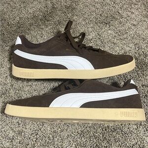 Puma Men's Chocolate Brown and White Sneakers